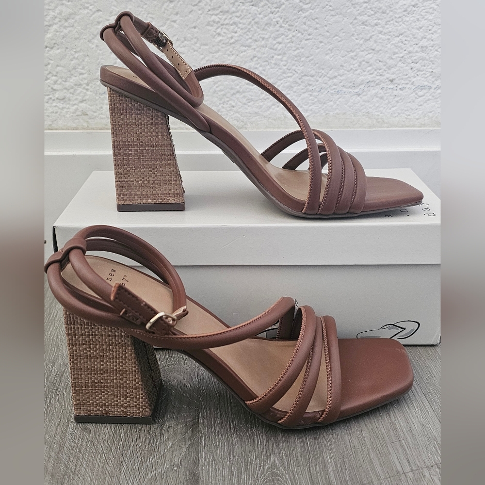 A New Day Brown Heels with Chunky Block Heel Size 8